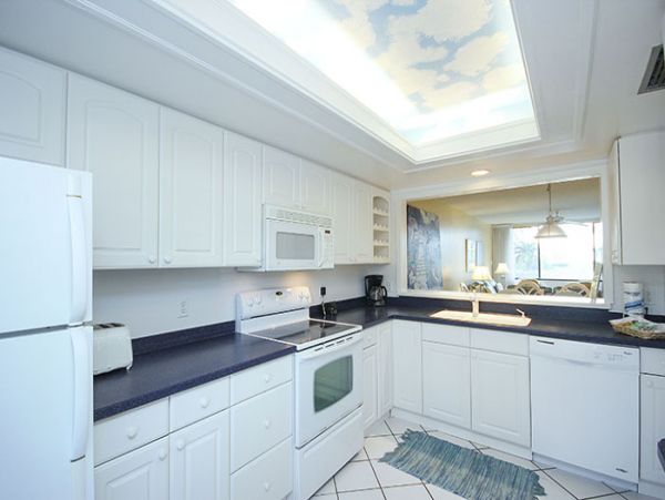 Two Bedroom Ground Floor Condo on the Beach in Sanibel
