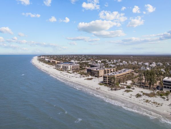 Sanibel Island Vacation Rentals - Gulf-Front Condo with Panoramic Views
