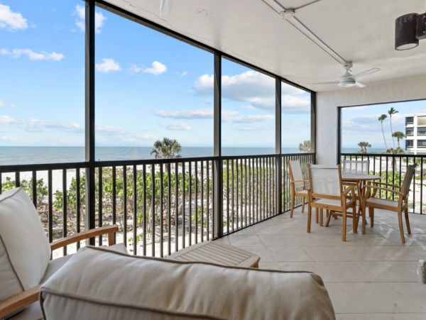 Sanibel Island Vacation Rentals - Gulf-Front Condo with Panoramic Views