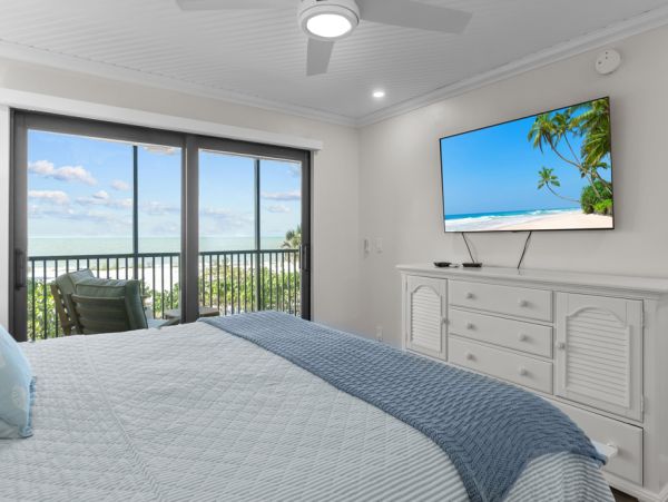 Sanibel Island Vacation Rentals - Gulf-Front Condo with Panoramic Views