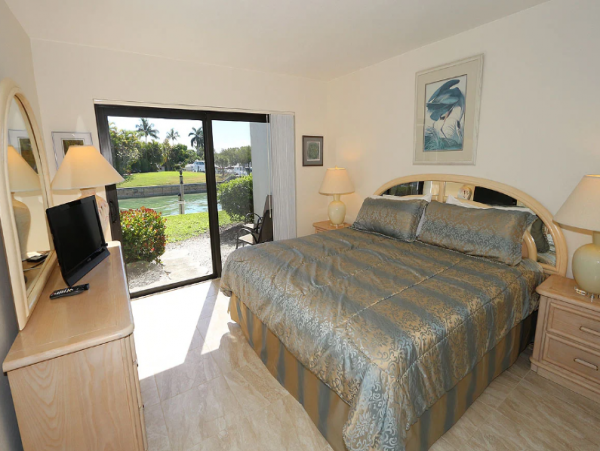 Sanibel Vacation Condo One Bedroom Sleeps Four Guests