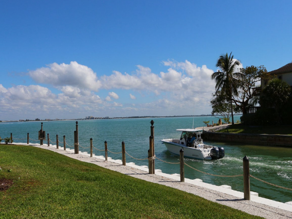 Sanibel Vacation Condo One Bedroom Sleeps Four Guests