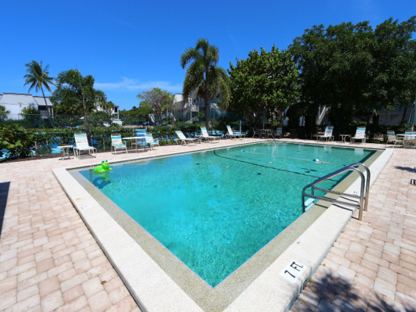 Sanibel Vacation Condo One Bedroom Sleeps Four Guests