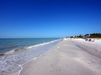 Great Value 2 Bedroom Sanibel Condo that Sleeps 6 Guests