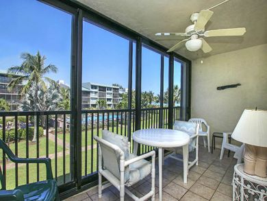 Great Value 2 Bedroom Sanibel Condo that Sleeps 6 Guests