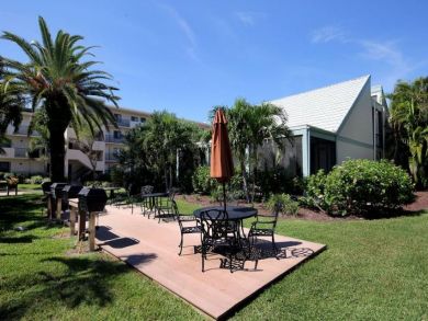 Great Value 2 Bedroom Sanibel Condo that Sleeps 6 Guests