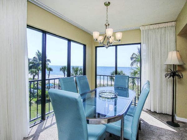 Sanibel Luxury Three Bedroom Beach Condo Sleeps 6 Guests