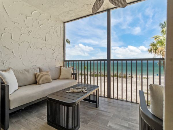 Sanibel Island Vacation Rental Beach Views - Three Bedrooms