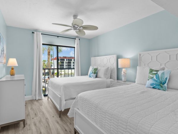 Sanibel Island Vacation Rental Beach Views - Three Bedrooms