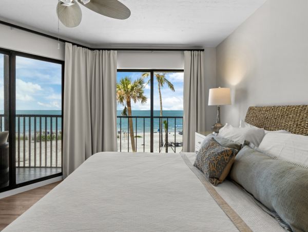Sanibel Island Vacation Rental Beach Views - Three Bedrooms