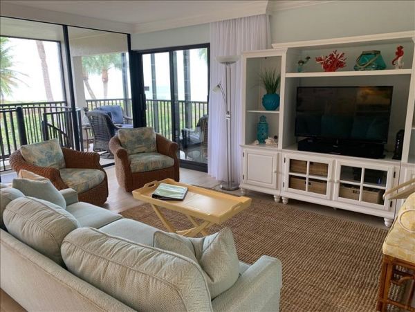 Sanibel Luxury Vacation Condo with Three Bedrooms