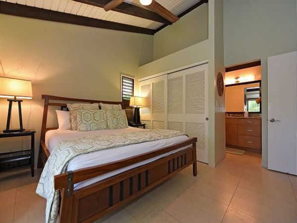 Two Bedroom Luxury Wailea Vacation Condo Sleeps Six