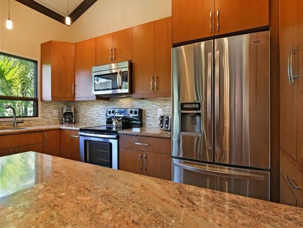Two Bedroom Luxury Wailea Vacation Condo Sleeps Six