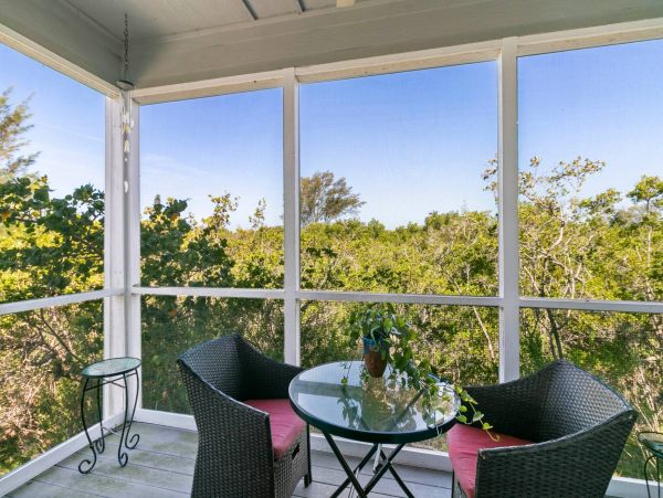 Beautiful Vacation Condo in Longboat Key Two Bedroom