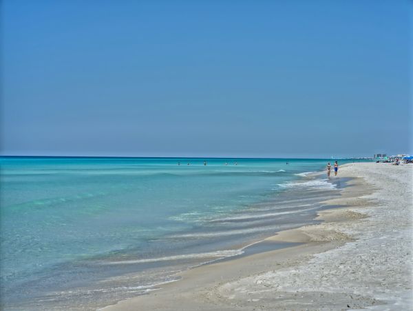 Anna Maria Home Four Bedrooms and Pool - 90 Steps to Beach - additional view, photo 2