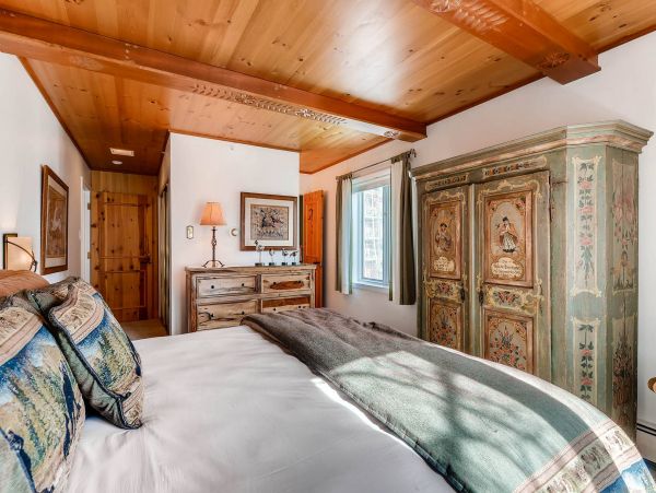 Vail Three Bedroom Ski Accommodations