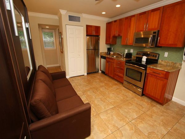 Studio Unit in Anna Maria with One Bathroom Sleeps Two