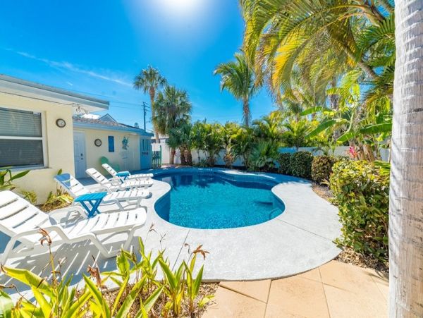 Anna Maria Island Vacation Rental Pool Home