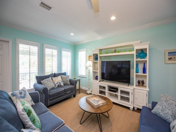 Anna Maria Island Vacation Rental with Pool & Balconies
