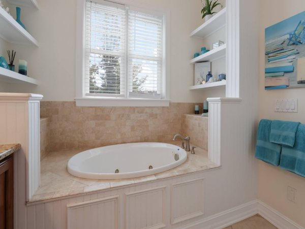 Four Bedroom Anna Maria Vacation Rental Sleeps 8
