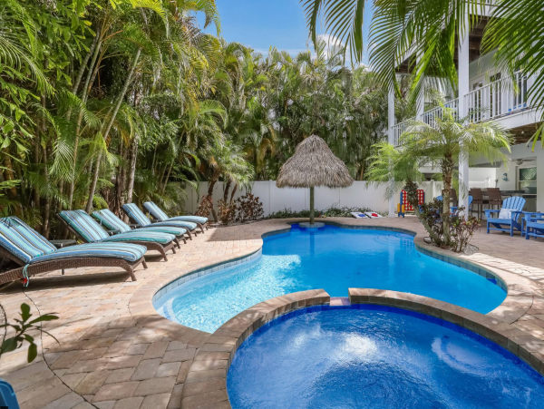 Four Bedroom Anna Maria Vacation Rental Sleeps 8