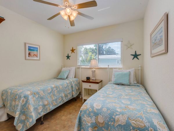 Cozy Anna Maria Island 4 Bedroom Vacation Rental Sleeps 8