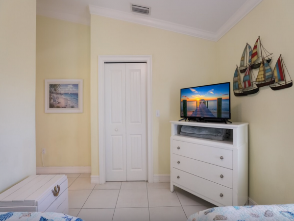 All About the Pool & Entertaining Area One Block to Beach
