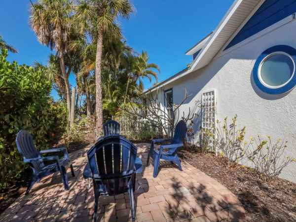 All About the Pool & Entertaining Area One Block to Beach