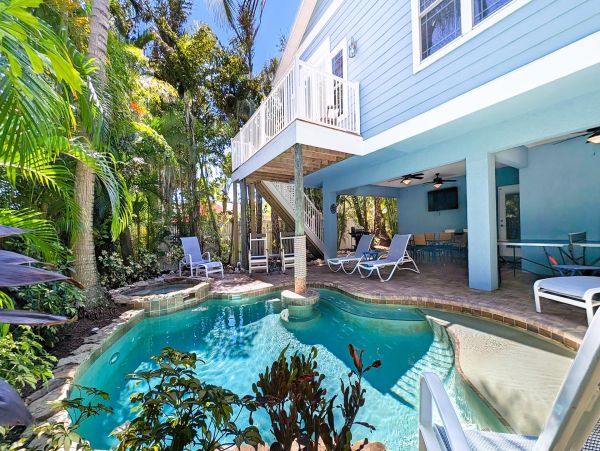 Anna Maria Island Three Bedroom Pool Home