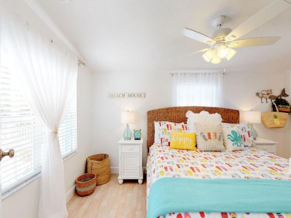 Anna Maria Island Vacation Villa Sleeps Eight Guests.