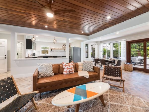 Anna Maria Four Bedroom Vacation Rental Steps to the Beach