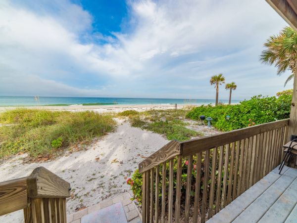 Anna Maria Island Beachfront with Awesome Views - Sleeps 6