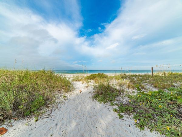 Anna Maria Island Beachfront with Awesome Views - Sleeps 6