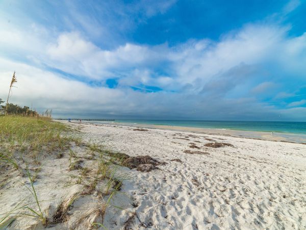 Anna Maria Island Beachfront with Awesome Views - Sleeps 6