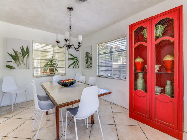Anna Maria Island Three Bedroom Vacation Property for Rent