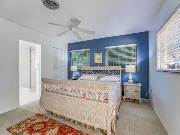 Anna Maria Island Three Bedroom Vacation Property for Rent