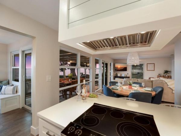 Bay Front Vacation Home in Anna Maria Island - Sleeps 8