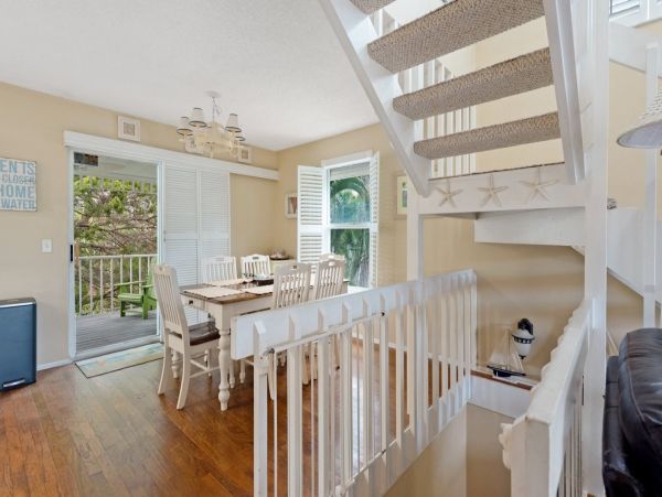 Three Bedroom Vacation Rental on Anna Maria - Community Pool