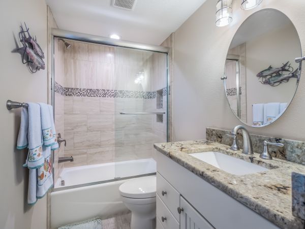 Beachfront Bliss with Gulf Views & Pool Access in Bradenton Beach