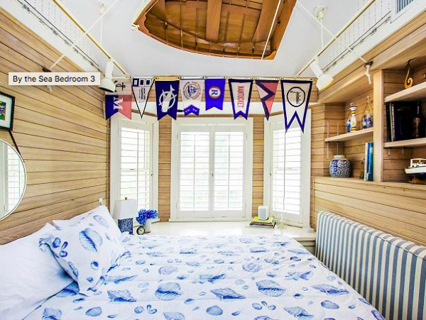Three Bedroom Captiva Rental Home Sleeps Six Guests