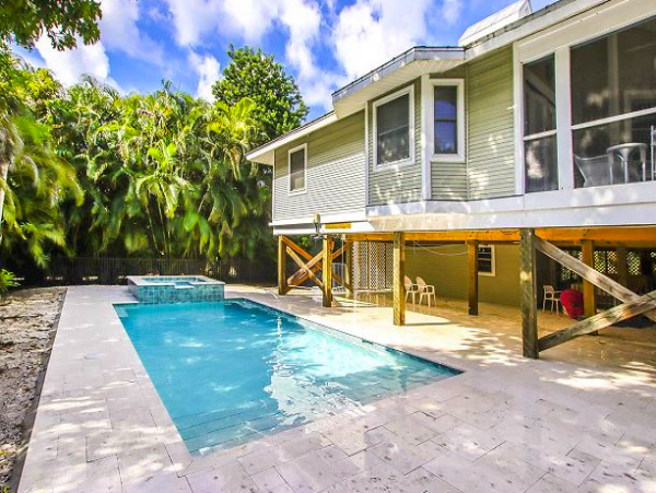 Three Bedroom Captiva Rental Home Sleeps Six Guests