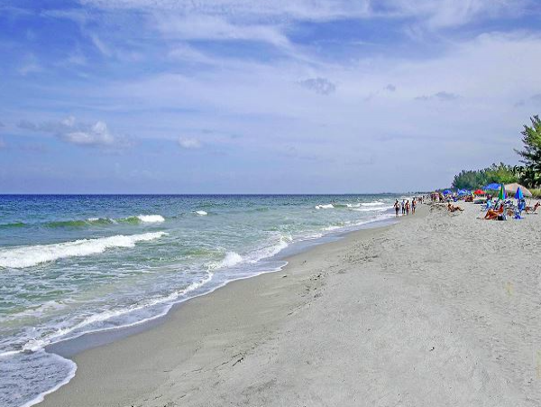Three Bedroom Captiva Rental Home Sleeps Six Guests