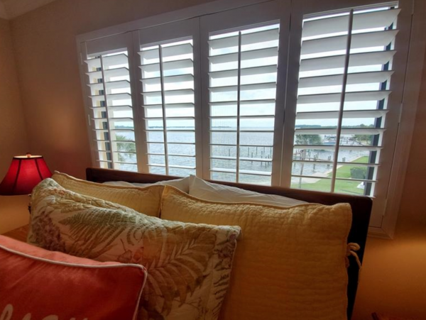 Anna Maria Island 2 Bedroom Vacation Rental Bay Views Pool