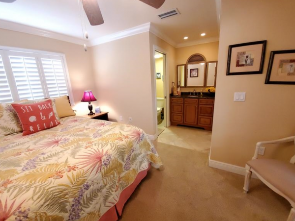 Anna Maria Island 2 Bedroom Vacation Rental Bay Views Pool