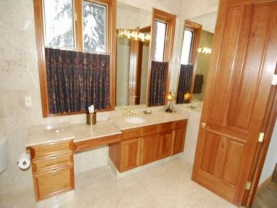 Aspen Home 878780