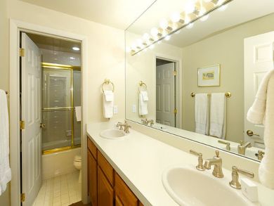 Aspen Home 878781