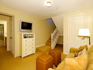 Aspen Home 878781