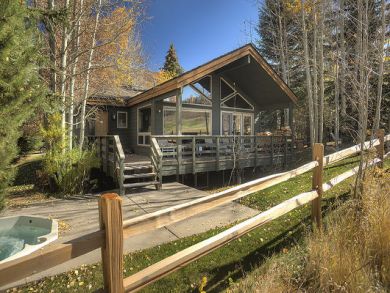 Aspen Home 878781