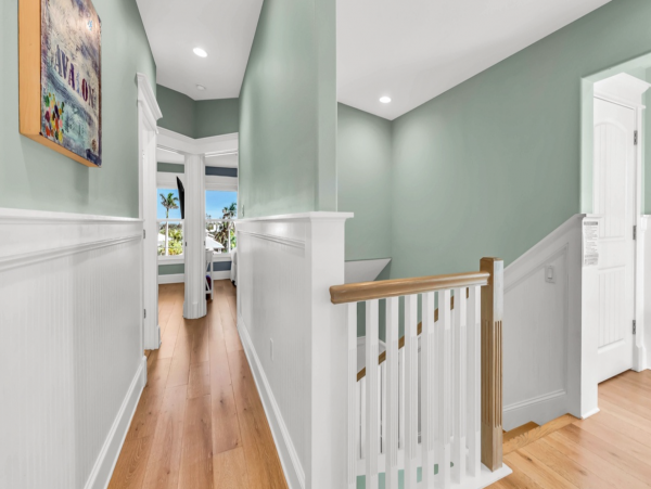 Luxury Anna Maria Island Beach Home 30 Seconds to the Beach