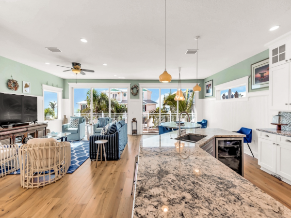 Luxury Anna Maria Island Beach Home 30 Seconds to the Beach